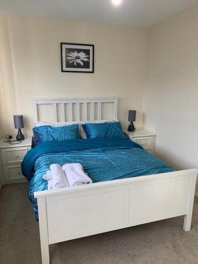 Charming 2-Bed House In London Βίλα Εξωτερικό φωτογραφία